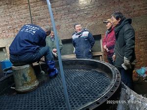 寬槽橡膠滑輪既節(jié)省了人力，又安全，又快捷